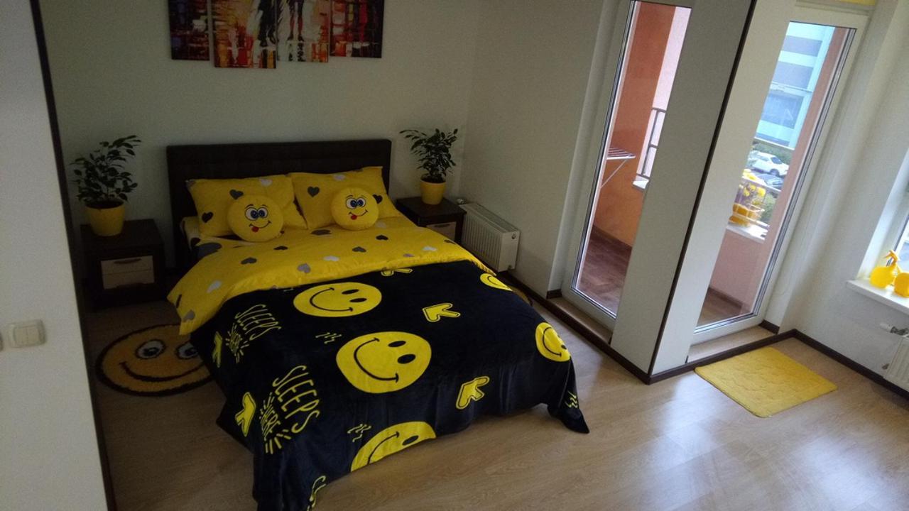 Positive Smile Studio Apartment In The Colorful Comfort Town Residental Complex. Kt-06. Kiev Luaran gambar