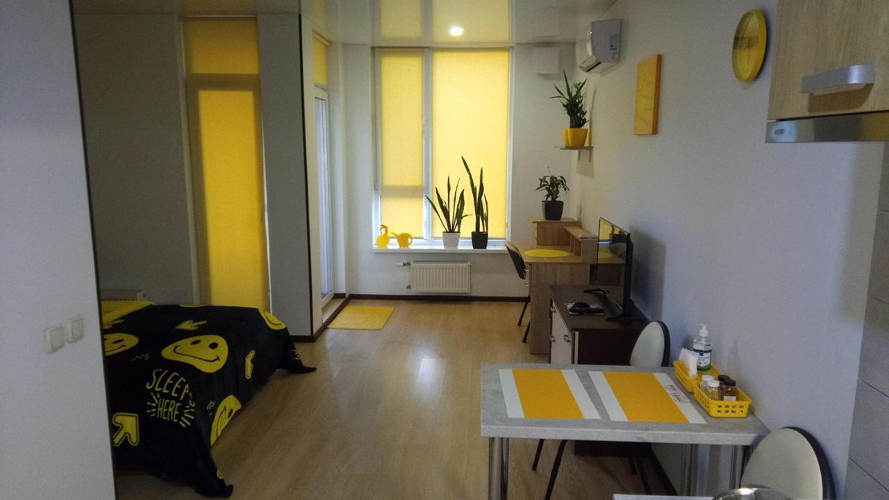 Positive Smile Studio Apartment In The Colorful Comfort Town Residental Complex. Kt-06. Kiev Luaran gambar