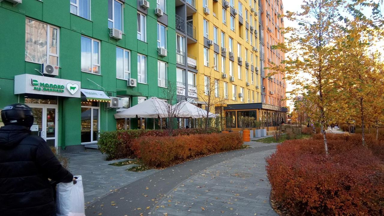 Positive Smile Studio Apartment In The Colorful Comfort Town Residental Complex. Kt-06. Kiev Luaran gambar